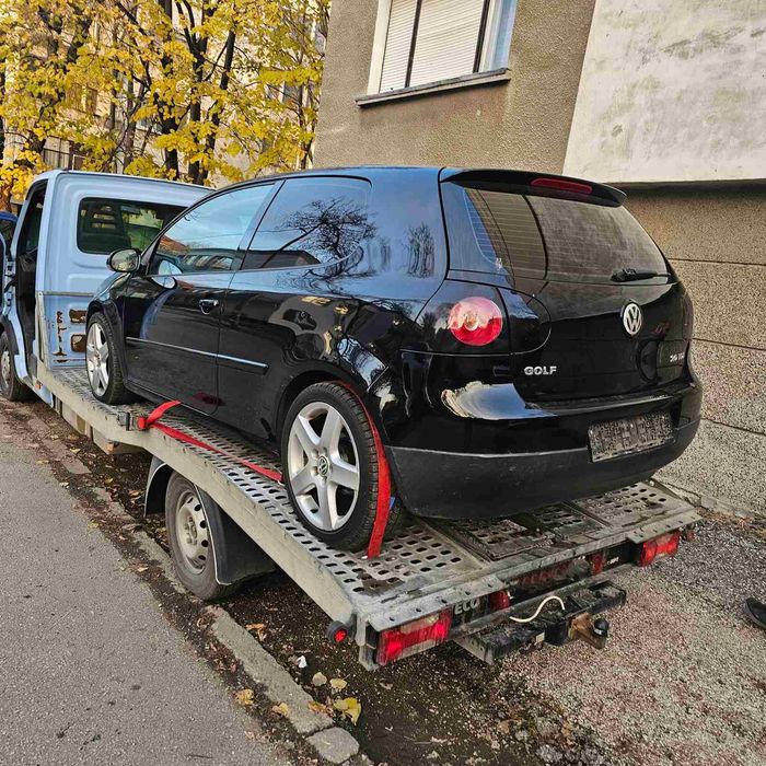 Продавам Голф 5 2.0 140кс на ЧАСТИ както и още около 15 Голфа на ЧАСТИ