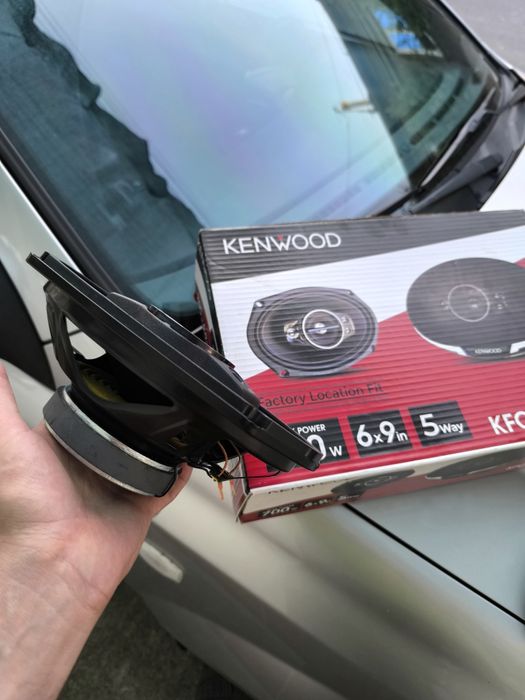 Yengi Kenwood 700tali magniti kotta basslari zor chiqaradi