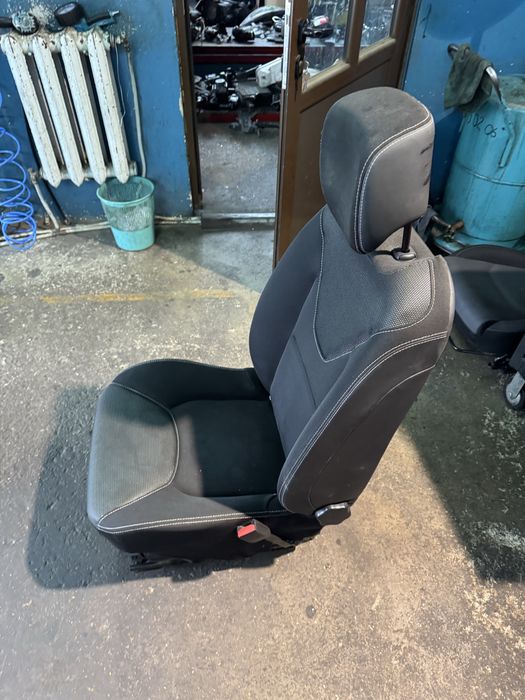 Scaun dreapta pasager Renault Clio 4 2013-2020