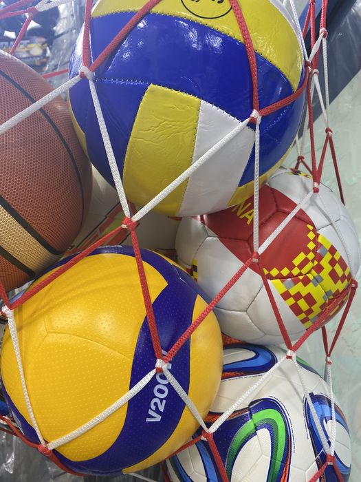 Мячи в ширококом ассортименте