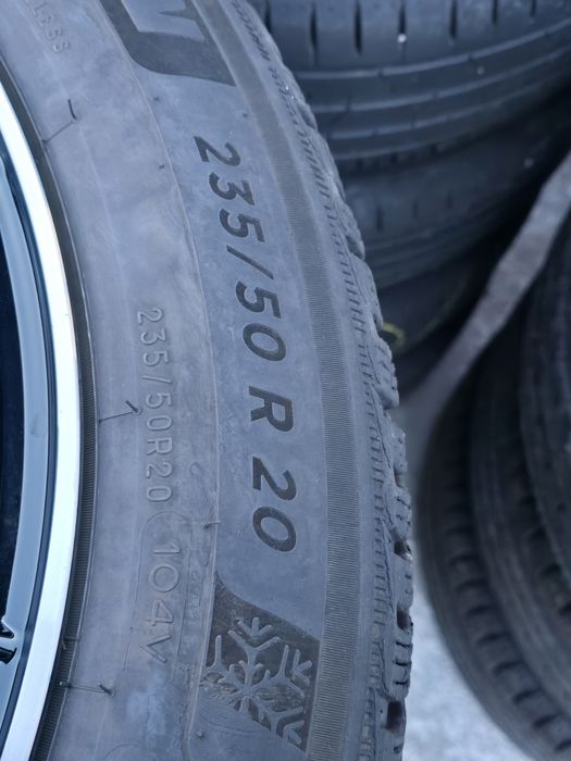 4 Броя Гуми Michelin 2x235/50/20 2x255/45/20 2022dot