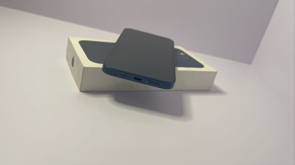 Iphone 13 / 128gb / 77akb