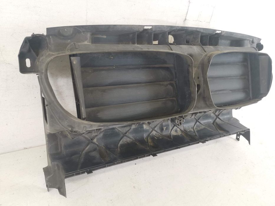 Активен дефлектор решетка преден капак / Aktiven deflector reshetka pa