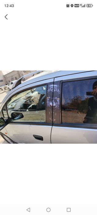 Продаю машина спарк