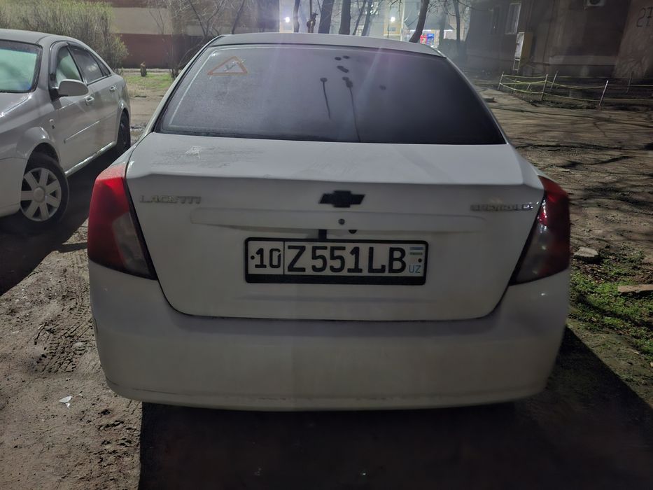 Lasetti Jentra qilingan avtomat