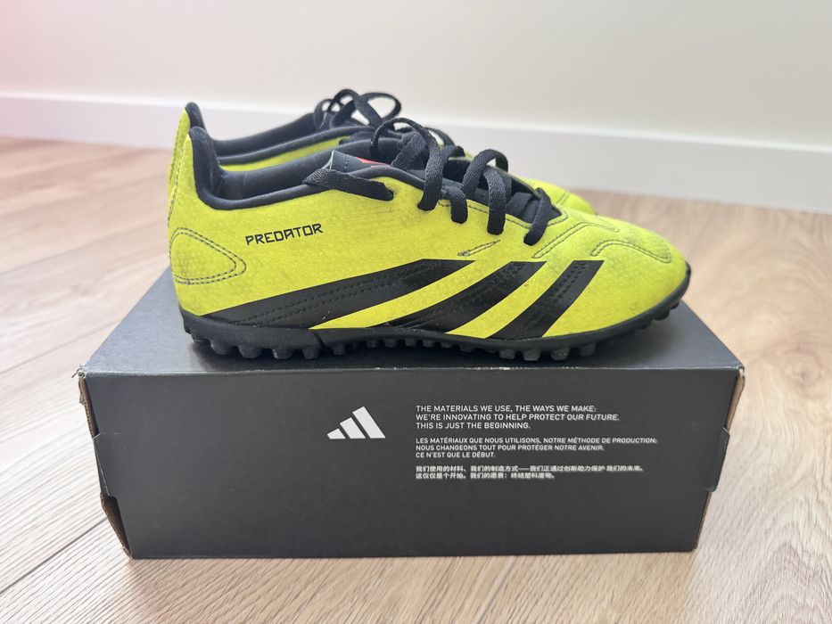 Ghete fotbal Adidas 34