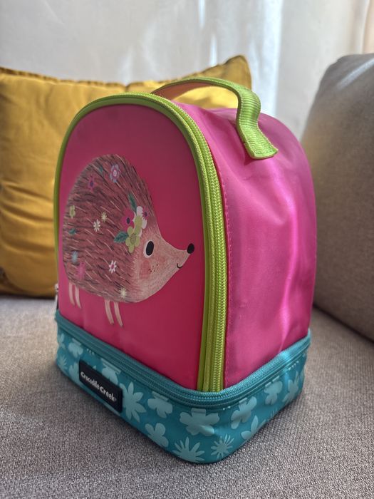 Продавам детска термозащитна чанта за храна розова с таралежче