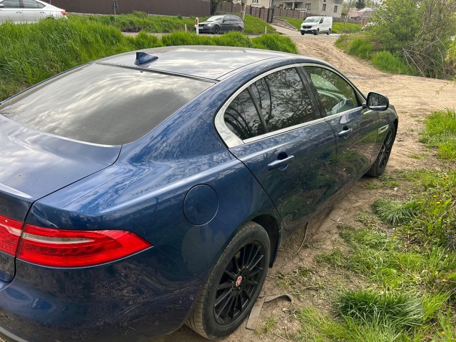 Dezmembrez Dezmembrari Piese Mecanica Caroserie Jaguar XE 2016 / 2017 motor 2.0d / Usa / Portiera / Fata Completa / Aripa / Capota / Airbag / 2018