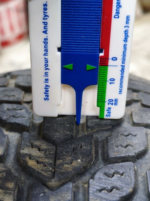 Гуми 165 70 14 зимни( летни)