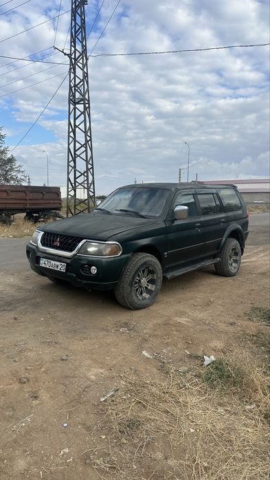 Монтеро на запчасти ,