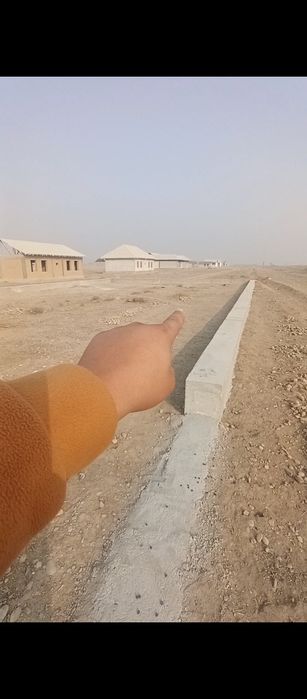 4.5 sotix yerdan 2 ta bor sotiladi 5500$