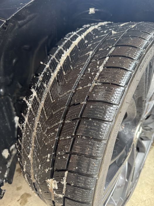 Jante R20, doua dimensiuni, cu cauciucuri