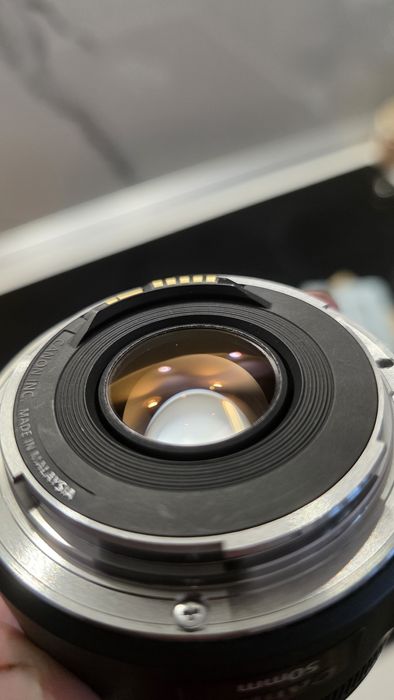 Obiectiv Canon EF 50mm F1.8