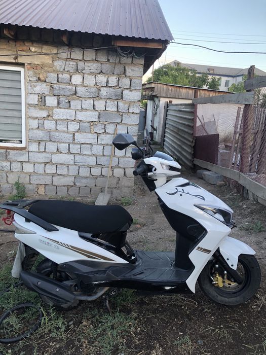 продам скутер м8 PRO