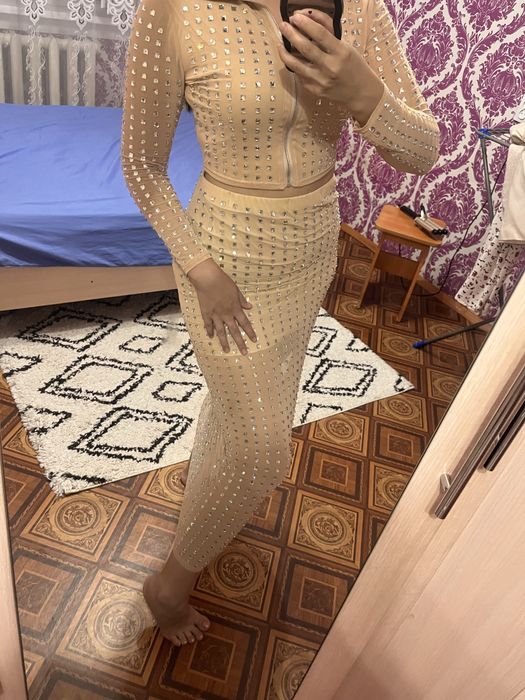 Продам платья!!!