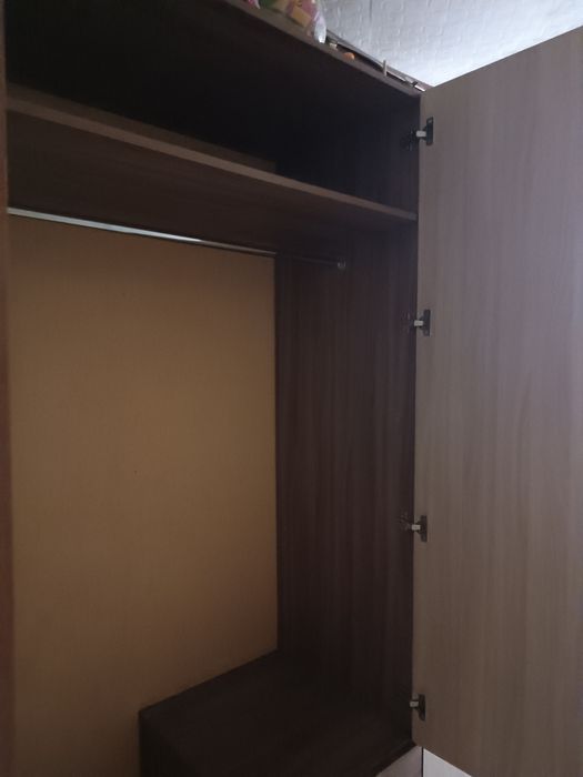 Продам вместительный шкаф