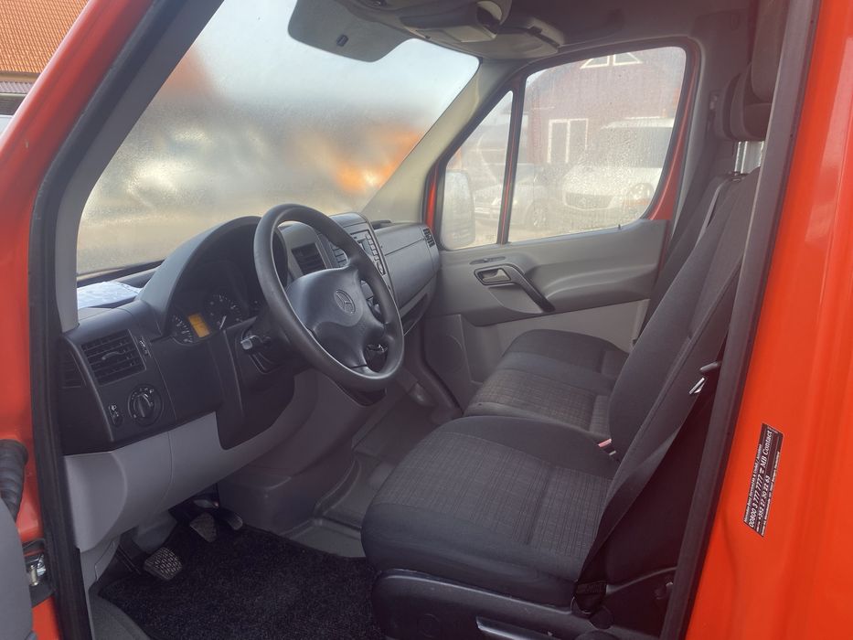 Mercedes Sprinter  2016,mediu,130cp