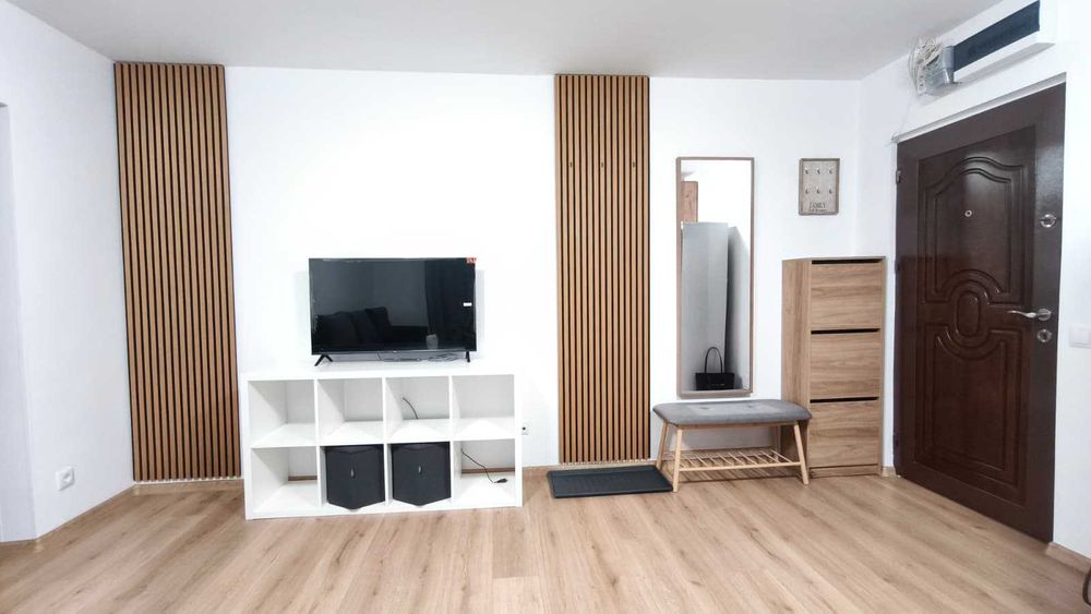 Închiriez 2 camere Piața Bobocica