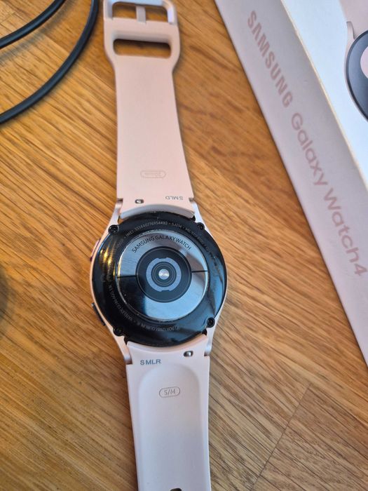 Galaxy Watch 4 40mm LTE