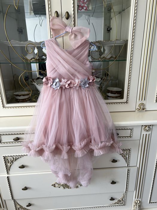 Платья на девочку 4/5/6 лет