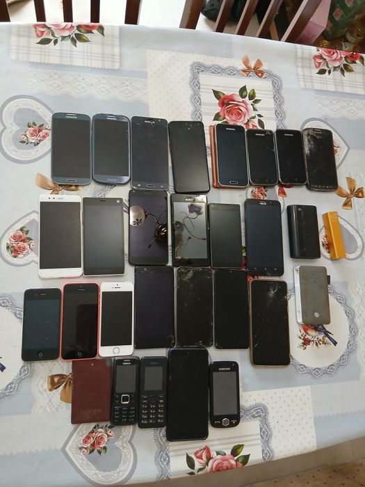 Смарт телефони Samsung,