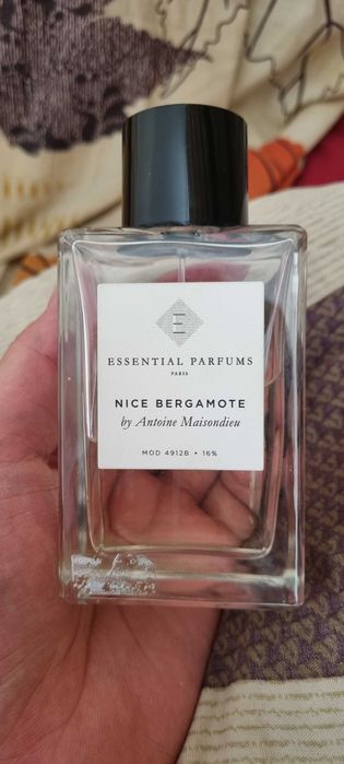 Парфюм Essential parfums nice bergamote