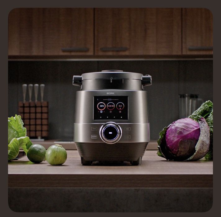 Смартшеф BORK U810 SmartChef - кухонный робот