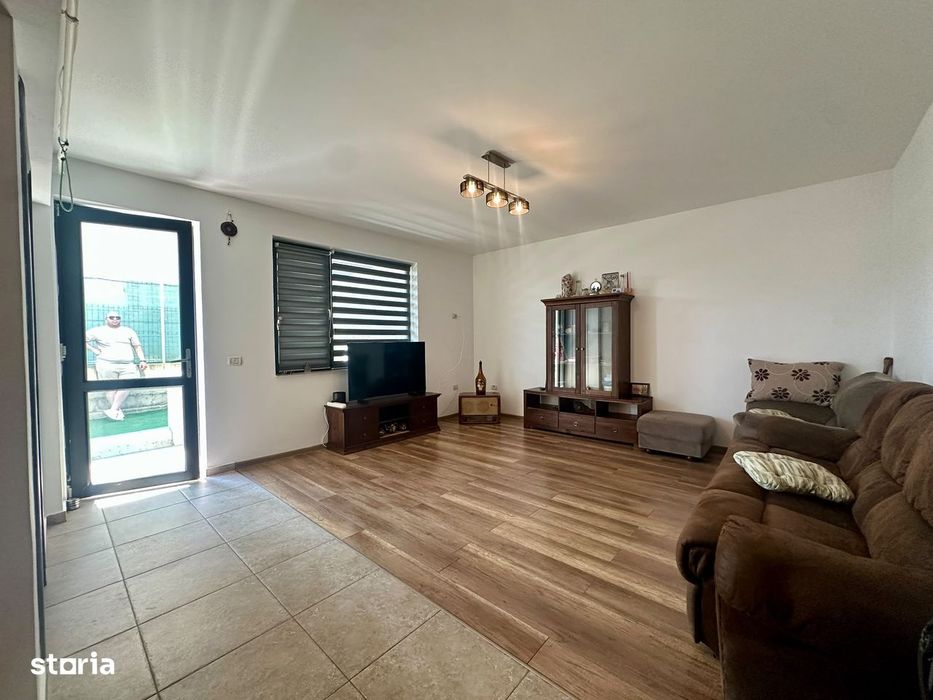 Apartament 2 cam Bucium,Str.Fermei,61 mp