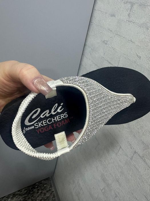 Сандали оригинал скетчерс