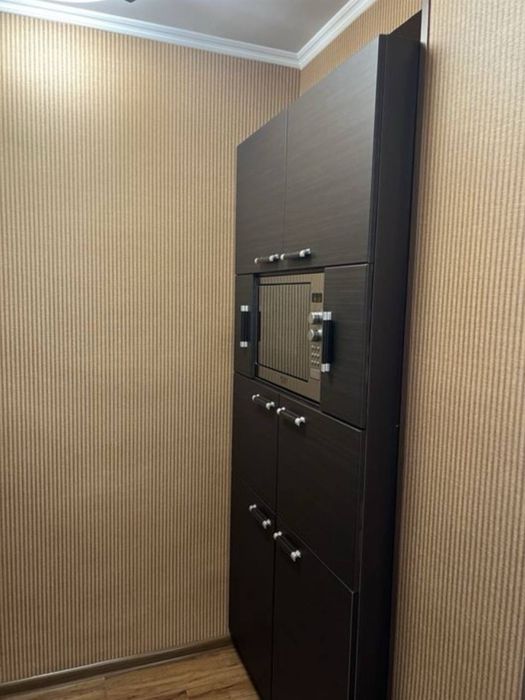 Ц1 4/2/4 кирпич 77-серия мебель+техника 95м2