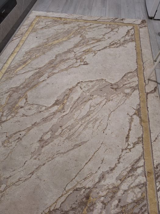 Продам ковёр недорого