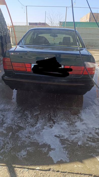 Продам БМВ срочного.