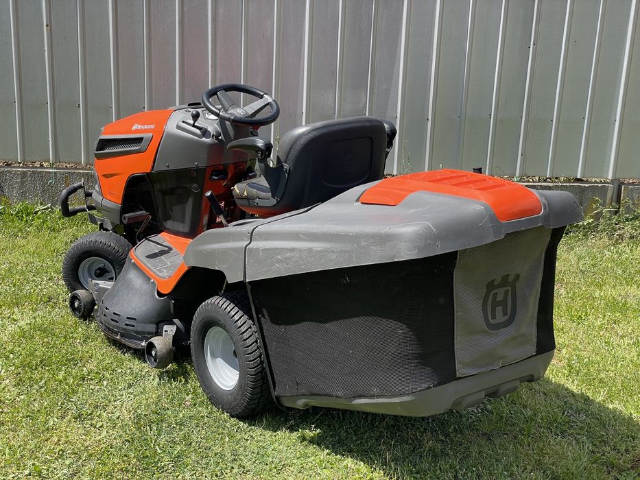 Tractoras de tuns iarba Husqvarna TC 342 T