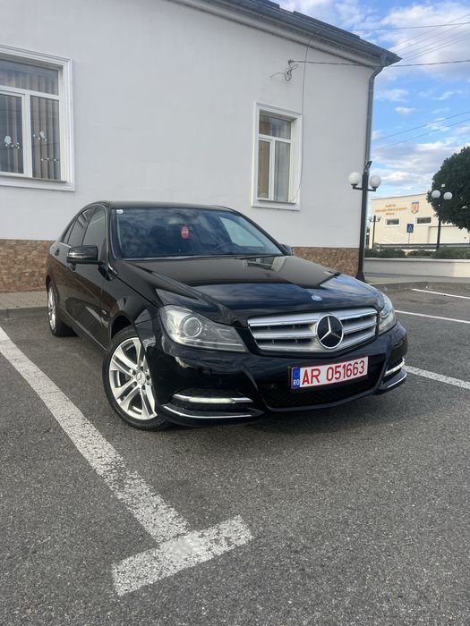 MERCEDES-BENZ C-Class 2012 — imagine 2