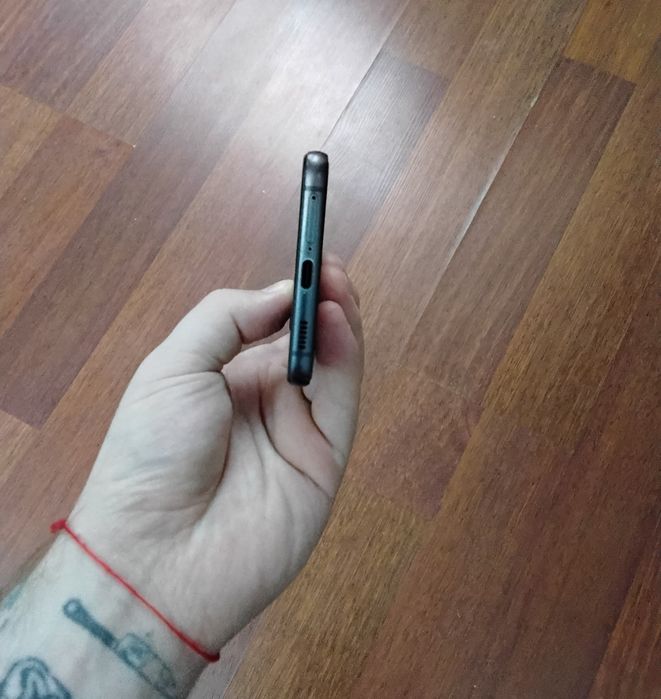 s21 fe 6/128g  с коробкой