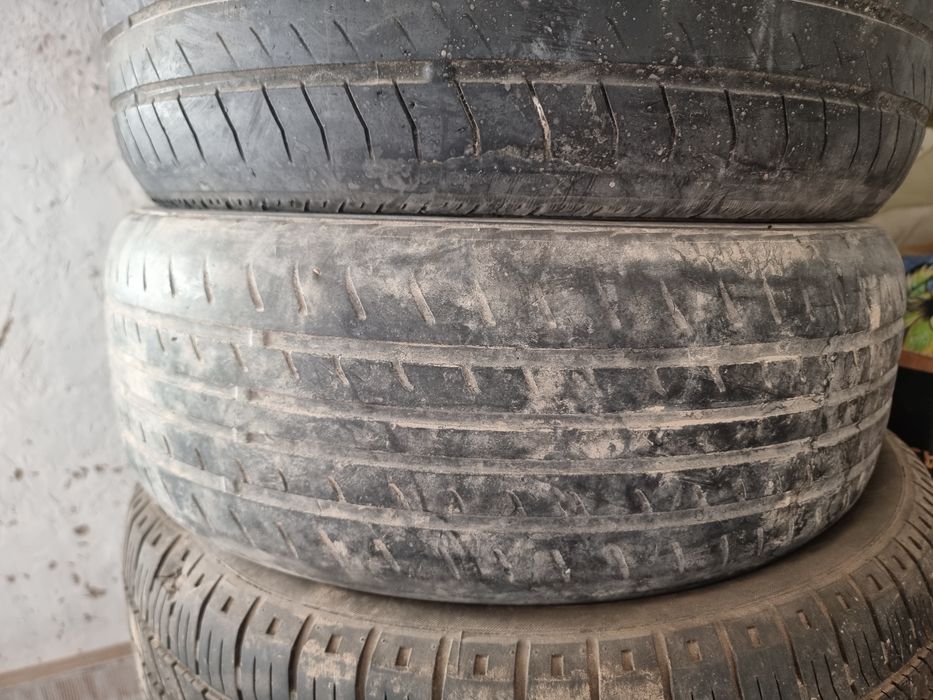 Машыннан шыққан балонлар бар