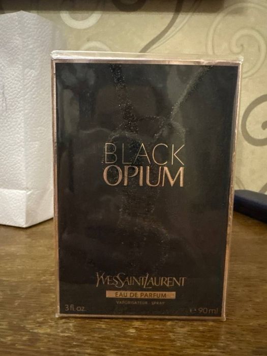 Yves Saint Laurent Black Opium Eau de Parfum 90 ml