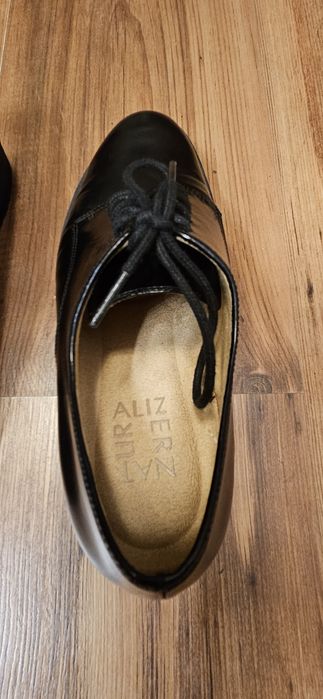 Обувки Stuart weitzman, 36 номер