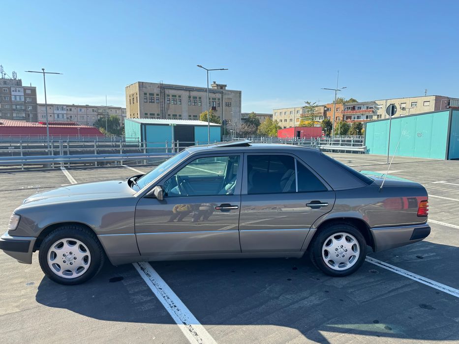 Mercedes 200D  w124