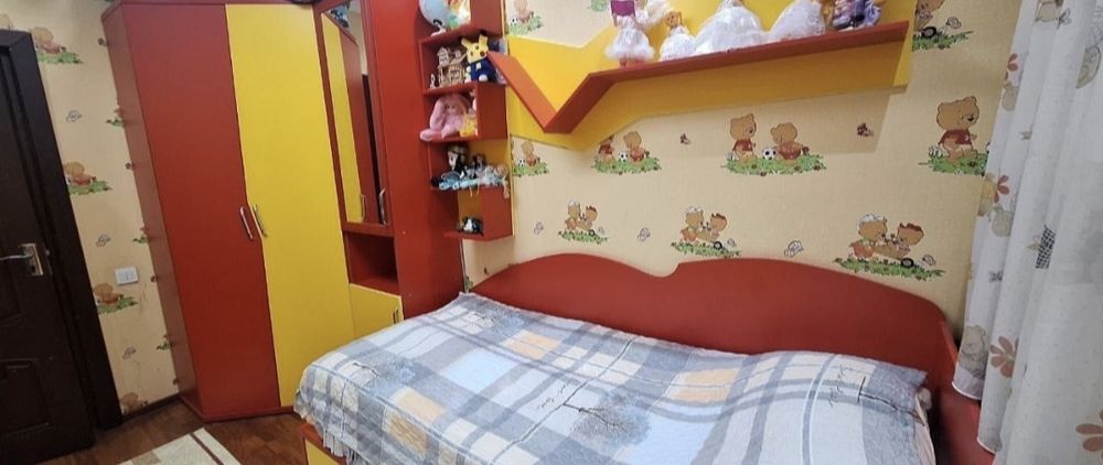 Продаётся на Карасу-1 3ком