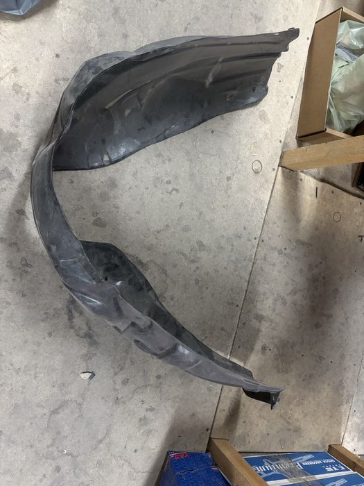 Подкрыльник передний левый камри 30-35