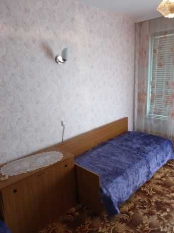 Дава се под наем Тристаен апартамент в Бургас, Лазур - 74 кв.м за 240 € - Снимка #6