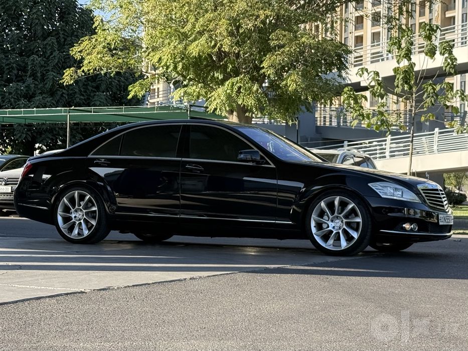 Mercedes-Benz W221 S450L 4Matic