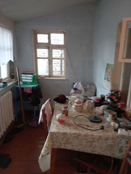 Продаю дом, 3 сотки, ор-р Сельхоз институт вдоль дороги, первая линия