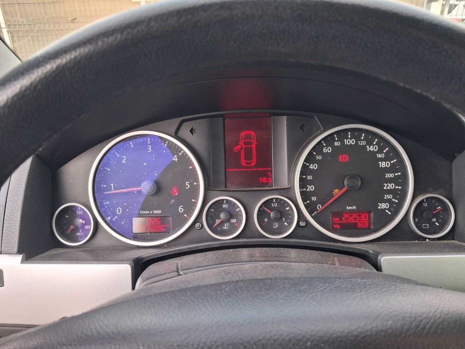 VOLKSWAGEN Touareg 2008 — imagine 3