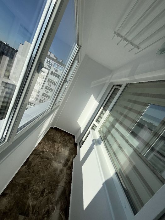 Дава се под наем Тристаен апартамент в Бургас, Славейков - 60 кв.м за 510 € - Снимка #11