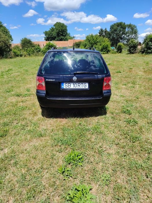 Volkswagen Passat 1.6 benzina