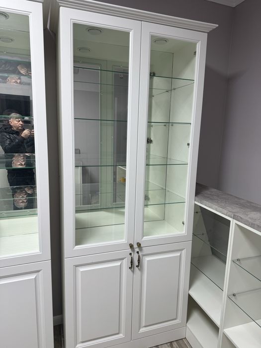 Продам витрины рецепшен