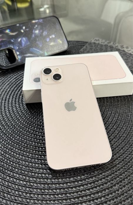 iPhone 13 • Roz • 256 GB • 96% Bateria