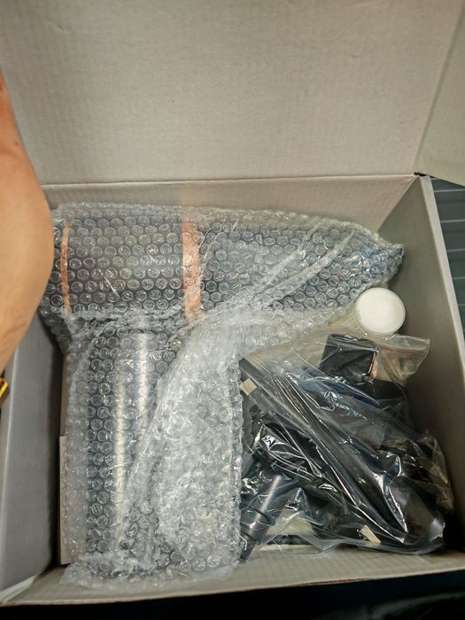 Aspirator de mână ultra portabil 4 în 1, Cod 93687